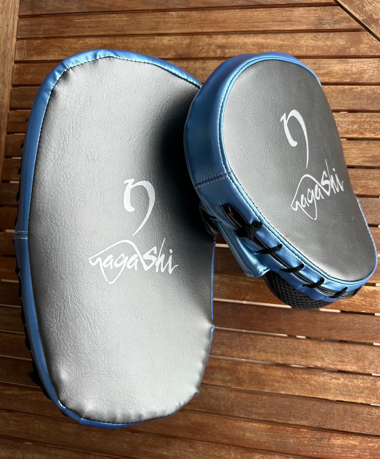 NAGASHİ ANTRENMAN SETİ (EĞRİ DARBE YASTIĞI + EĞRİ LAPA) - (KARGO ÜCRETİ ALICIYA AİTTİR)